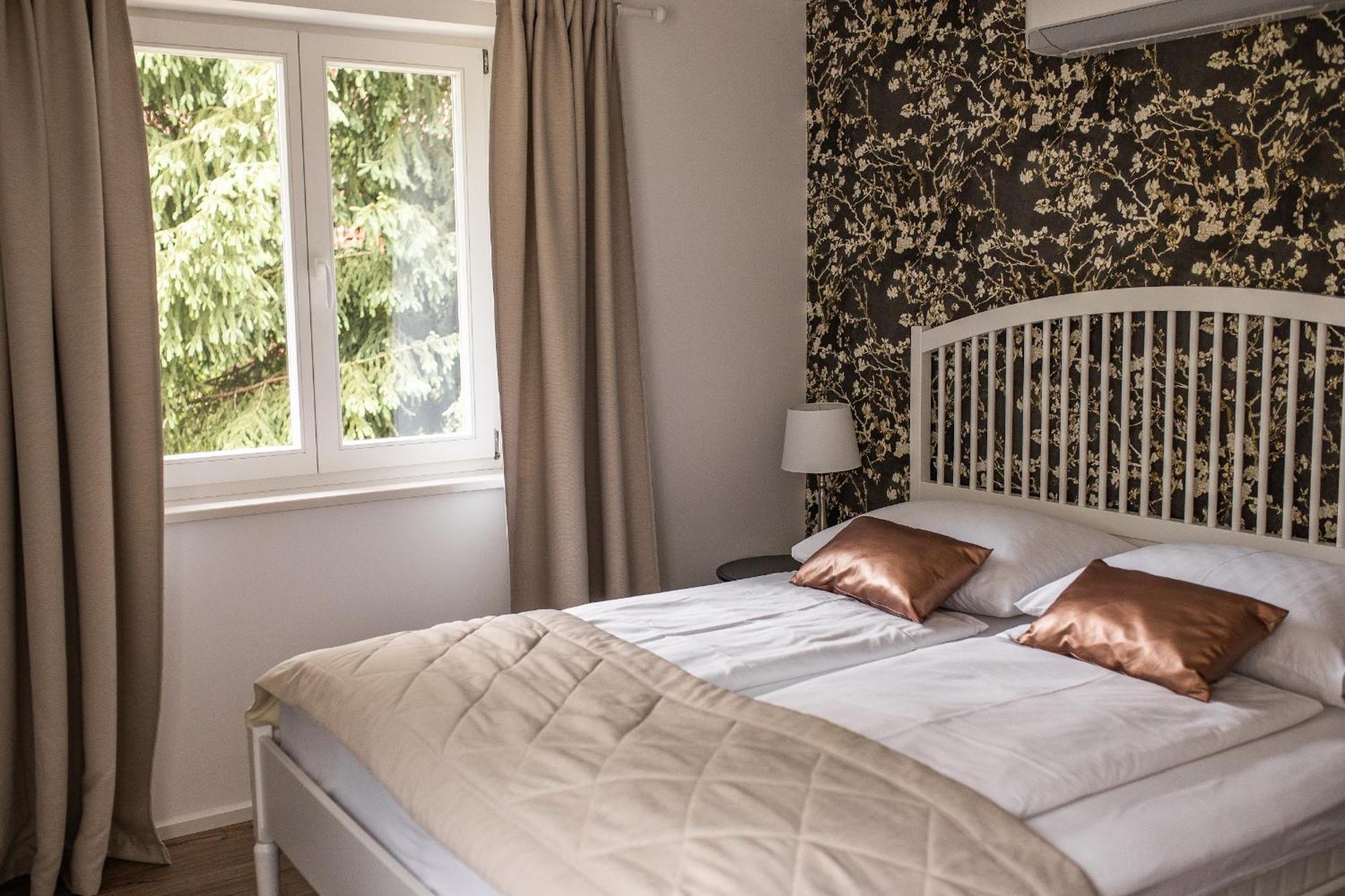 Apartments Villa Annamaria Μπλεντ Εξωτερικό φωτογραφία