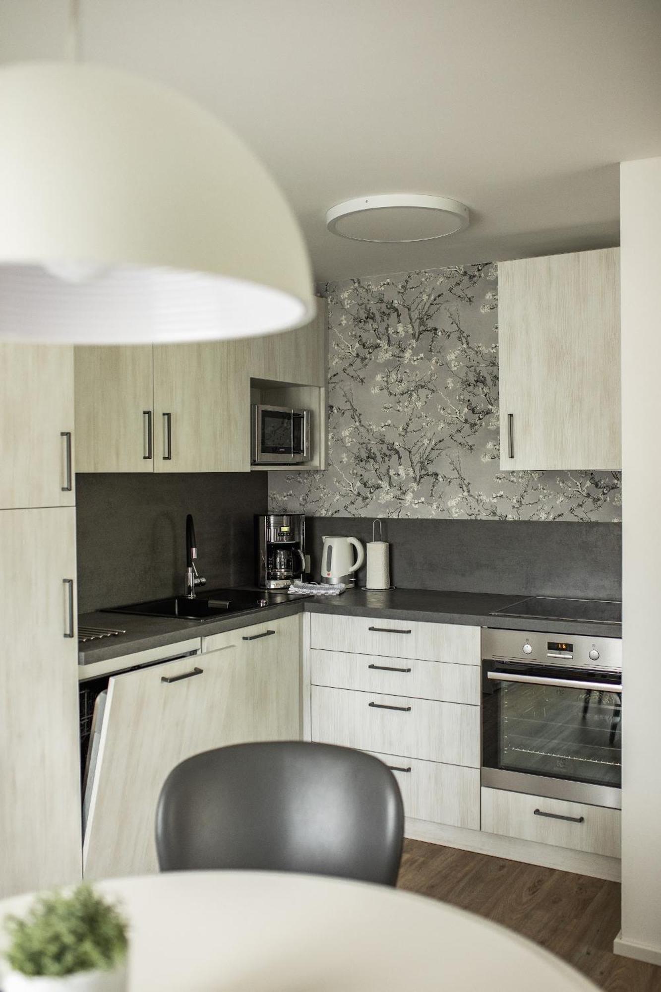 Apartments Villa Annamaria Μπλεντ Εξωτερικό φωτογραφία